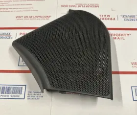 Honda S00-l 96-00 Civic Coupe Hatch Front Door Panel Speaker Cover Left Driver Oem Honda S00-l 96-00 Civic Coupe Hatch Front Door Panel Speaker Cover Left Driver Oem