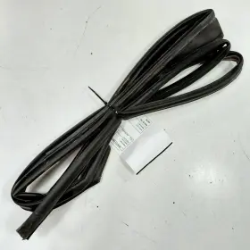 Hyundai 739.hy1q17 Sonata On Door Seal Rubber Left Driver Rear Back 2017 2016 2015 Oem