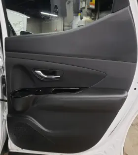 Hyundai 83308-k5010-nnb 22 23 24 Santa Cruz Right Rear Door Trim Panel Limited Black Nnb Hyundai 83308-k5010-nnb 22 23 24 Santa Cruz Right Rear Door Trim Panel Limited Black Nnb