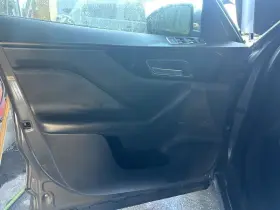 Jaguar 204.ja1g17 F-pace 2017 Front Door Trim Panel 713611
