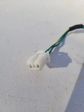 Jeep 56044236af 05-07 Grand Cherokee Front R Door Wire Harness Speaker Connector