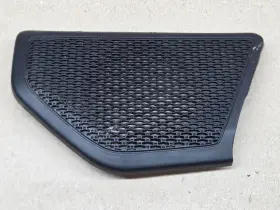 Jeep 6ab45tx7ab 18-25 Jl Wrangler Oem Dash Tweeter Speaker Cover Front Right