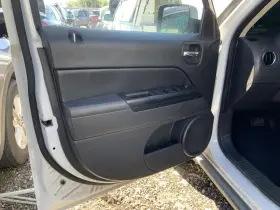 Jeep/plymouth Truck 204.ch9111 Patriot 2011 Front Door Trim Panel 1395678 Jeep/plymouth Truck 204.ch9111 Patriot 2011 Front Door Trim Panel 1395678