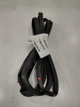 Kia 736.ki1d18 Soul On Door Seal Rubber Left Driver Front 2017 2018 2019 Kia 736.ki1d18 Soul On Door Seal Rubber Left Driver Front 2017 2018 2019