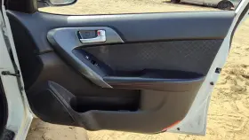 Kia 823021m040wk Forte Passenger Right Front Inside Door Trim Panel Only Oem Black Wk