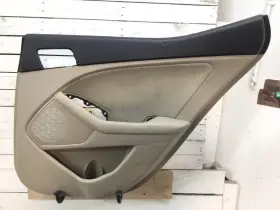 Kia 83304-21330dbl 2014 Optima Gdi Right Rear Door Interior Panel Kia 83304-21330dbl 2014 Optima Gdi Right Rear Door Interior Panel