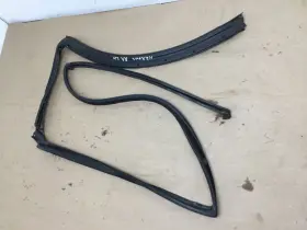 Land Rover 6h42277b19 Range Sc Rear Left Door Weather Strip Seal Rubber 10 11 12 O