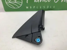 Lexus 6749133150 Oem 2013-2018 Es300h Es350 Front Right Side Door Mirror Corner Cover Trim Lexus 6749133150 Oem 2013-2018 Es300h Es350 Front Right Side Door Mirror Corner Cover Trim