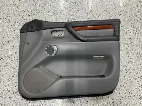 Lexus 67660-60320 2001-2002 Lx470 Front Door Interior Panel Right Mark Levinson Gray Trim Lexus 67660-60320 2001-2002 Lx470 Front Door Interior Panel Right Mark Levinson Gray Trim