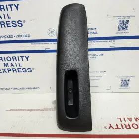 Lexus 74220-53010 01-05 Is300 Front Left Door Panel Arm Rest Pull Handle Oem Lexus 74220-53010 01-05 Is300 Front Left Door Panel Arm Rest Pull Handle Oem