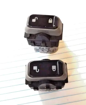 Lincoln 4t-14017-aaw-xw4t14017aaw Door Panel Lock Switch Unlock Power Latch Car Driver/ Passenger Towncar