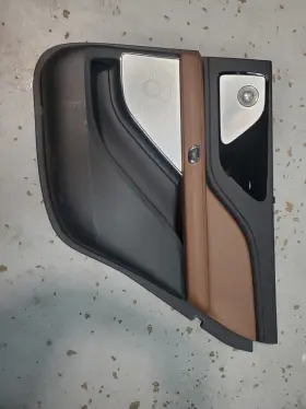 Lincoln Lc5bs27406lt3luv Aviator Rear Right Side Interior Door Panel Trim Cover Oem 2020 - 2024 Lincoln Lc5bs27406lt3luv Aviator Rear Right Side Interior Door Panel Trim Cover Oem 2020 - 2024