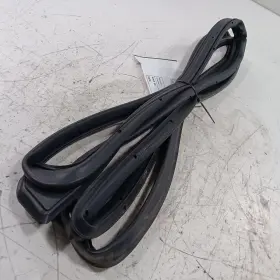 Mazda 737.mz1816 Cx-9 On Door Seal Rubber Right Passenger Front 2016 2017 2018 Oem Mazda 737.mz1816 Cx-9 On Door Seal Rubber Right Passenger Front 2016 2017 2018 Oem