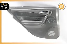 Mercedes-benz 2037300762 02-04 W203 C32 Amg Interior Door Panel Rear Left Driver Side Black Oem Mercedes-benz 2037300762 02-04 W203 C32 Amg Interior Door Panel Rear Left Driver Side Black Oem