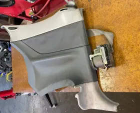Mercedes-benz 2086907525 97-03 W208 Clk320 Clk430 Rear Left Side Interior Door Panel Twotone Oem Mercedes-benz 2086907525 97-03 W208 Clk320 Clk430 Rear Left Side Interior Door Panel Twotone Oem