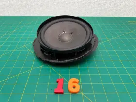 Mercedes-benz 2118207102 03-09 Mercedes-benz W211 E320 Front Left Driver Side Door Speaker Oem