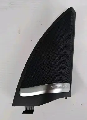 Mercedes-benz A1667200444 Gle350 Gl450 X166 Front Right Side Door Corner Cover With Speaker Tweeter