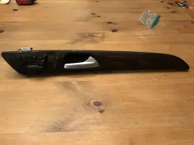 Mercedes-benz A1667600661 13-16 Mercedes-benz X166 Gl550 Gl450 Front Right Door Panel Trim Cover /switches Mercedes-benz A1667600661 13-16 Mercedes-benz X166 Gl550 Gl450 Front Right Door Panel Trim Cover /switches