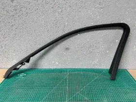 Mercedes-benz A2047250271 08-14 W204 C-class Front Right Passenger Side Window Frame Oem