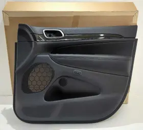 Mopar 1zv941x9aa New Oem Jeep Grand Cherokee Srt Srt-8 Door Trim Panel Black Carbon 2012-2014 Rh