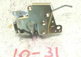 Mopar Mb547108 New Oem Front Rh Door Latch 1989-1992 Colt Summit Mirage 4 Mopar Mb547108 New Oem Front Rh Door Latch 1989-1992 Colt Summit Mirage 4