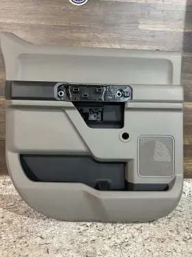 Motorcraft Hc3z2627407 Left Rear Door Interior Trim Panel Manual Windows 2017-22 Ford F250/350 Crew