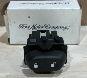 Motorcraft Sw7185 Genuine Ford Sw-7185 4w7z-14028-aaa Power Door Lock Switch Crown Victoria Nos Motorcraft Sw7185 Genuine Ford Sw-7185 4w7z-14028-aaa Power Door Lock Switch Crown Victoria Nos