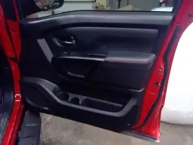 Nissan 204.da1024 Titan Pro-4x 2024 Passenger Right Front Door Trim Panel 1727618 Nissan 204.da1024 Titan Pro-4x 2024 Passenger Right Front Door Trim Panel 1727618