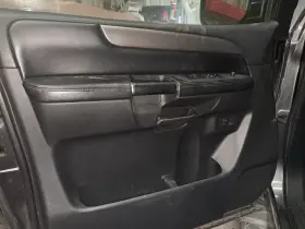 Nissan 204.da1308 Armada 2008 Left Front Door Trim Panel 1517589