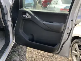 Nissan 204.da1506 Frontier 2006 Front Door Trim Panel 1347164 Nissan 204.da1506 Frontier 2006 Front Door Trim Panel 1347164