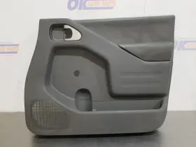 Nissan 204.da1518 18 2018 Frontier Door Trim Panel Front Right Passenger Gray