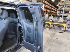 Nissan 205.da1524 Frontier 2024 Door Trim Panel Rear 754328