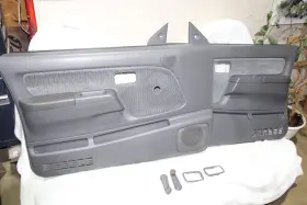 Nissan 80923-3s600 98-04 Xterra Frontier Door Panels Manual With Arm Rest Pads Window Handles Nissan 80923-3s600 98-04 Xterra Frontier Door Panels Manual With Arm Rest Pads Window Handles