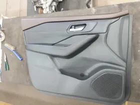 Nissan 809a16rr1a 20 21 22 23 Rogue Left Front Door Trim Panel Black/brown G Leatherette/vinyl Nissan 809a16rr1a 20 21 22 23 Rogue Left Front Door Trim Panel Black/brown G Leatherette/vinyl