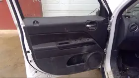 Oem 204.ch9117 Patriot 2017 Front Door Trim Panel 579798