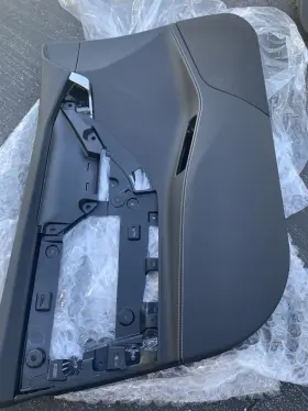 Oem 6006071-22-m New Tesla Model S Door Trim Fr Lh Oem 6006071-22-m New Tesla Model S Door Trim Fr Lh