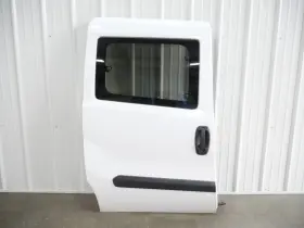 Ram 68461105aa 2015-2022 Promaster City Right Sliding Door Passenger Rh Oem Ram 68461105aa 2015-2022 Promaster City Right Sliding Door Passenger Rh Oem