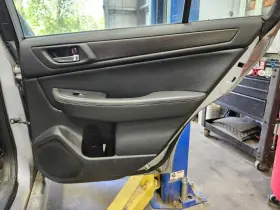 Subaru 94226al02bvh 15-16 Legacy Sedan Rear Door Trim Panel Right Passenger Black Leather