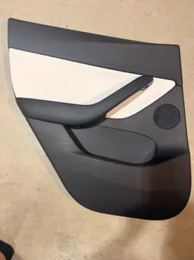 Tesla 1498036-00-a Model Y 2020-2023 Oem Left Rear Driver Side Door Panel Trim Tesla 1498036-00-a Model Y 2020-2023 Oem Left Rear Driver Side Door Panel Trim