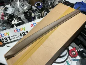 Tesla 1593853-00-a 2017-2024 Model Y Front Right Door Panel Wood Trim 11803119-00-b Rh Oem Tesla 1593853-00-a 2017-2024 Model Y Front Right Door Panel Wood Trim 11803119-00-b Rh Oem