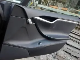 Tesla 204.ts1s13 2013 Model S Right Passnger Door Pad Front Trim Panel 532984 Tesla 204.ts1s13 2013 Model S Right Passnger Door Pad Front Trim Panel 532984