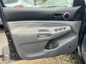 Toyota 131-02363rl 2005-2011 Tacoma Driver Lh Front Door Trim Panel Crew Cab Gray Oem