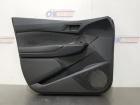 Toyota 204.to1219 19 2019 Chr C-hr Door Trim Panel Front Left Driver Black