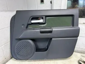 Toyota 204.to1614 2014 Fj Cruiser Passenger Side Front Interior Trim Panel Black/green Oem Toyota 204.to1614 2014 Fj Cruiser Passenger Side Front Interior Trim Panel Black/green Oem