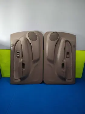 Toyota 204.to1804 2001-2004 Tacoma Tan Oak Front Door Trim Panels Drivers Passenger Set