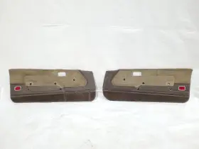 Toyota 204.to1k83 1983 Celica Oem Pair Brown Door Trim Panels See Pictures