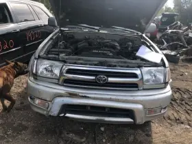 Toyota 205.to1599 4 Runner 1999 Door Trim Panel Rear 31994 Toyota 205.to1599 4 Runner 1999 Door Trim Panel Rear 31994