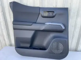 Toyota 62520-04041-c1 635264. Tacoma 2015-2023 Rr Left Interior Door Panel Oem