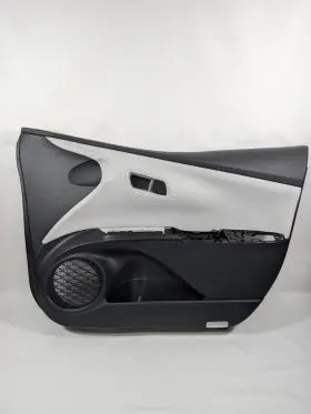 Toyota 67610-47790-c1 2017-2022 Prius Prime Front Right Passenger Door Trim Panel Cover Oem Toyota 67610-47790-c1 2017-2022 Prius Prime Front Right Passenger Door Trim Panel Cover Oem