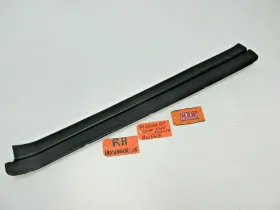 Toyota 67913-20250-c0-6791320250c0 Right Door Panel Floor Carpet Trim Scuff Sill Plate Cover Cap Front Seat Rocker Toyota 67913-20250-c0-6791320250c0 Right Door Panel Floor Carpet Trim Scuff Sill Plate Cover Cap Front Seat Rocker